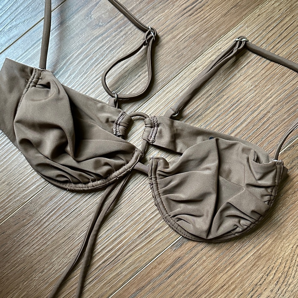 Everie Swim Chocolate Underwire Bikini Top M